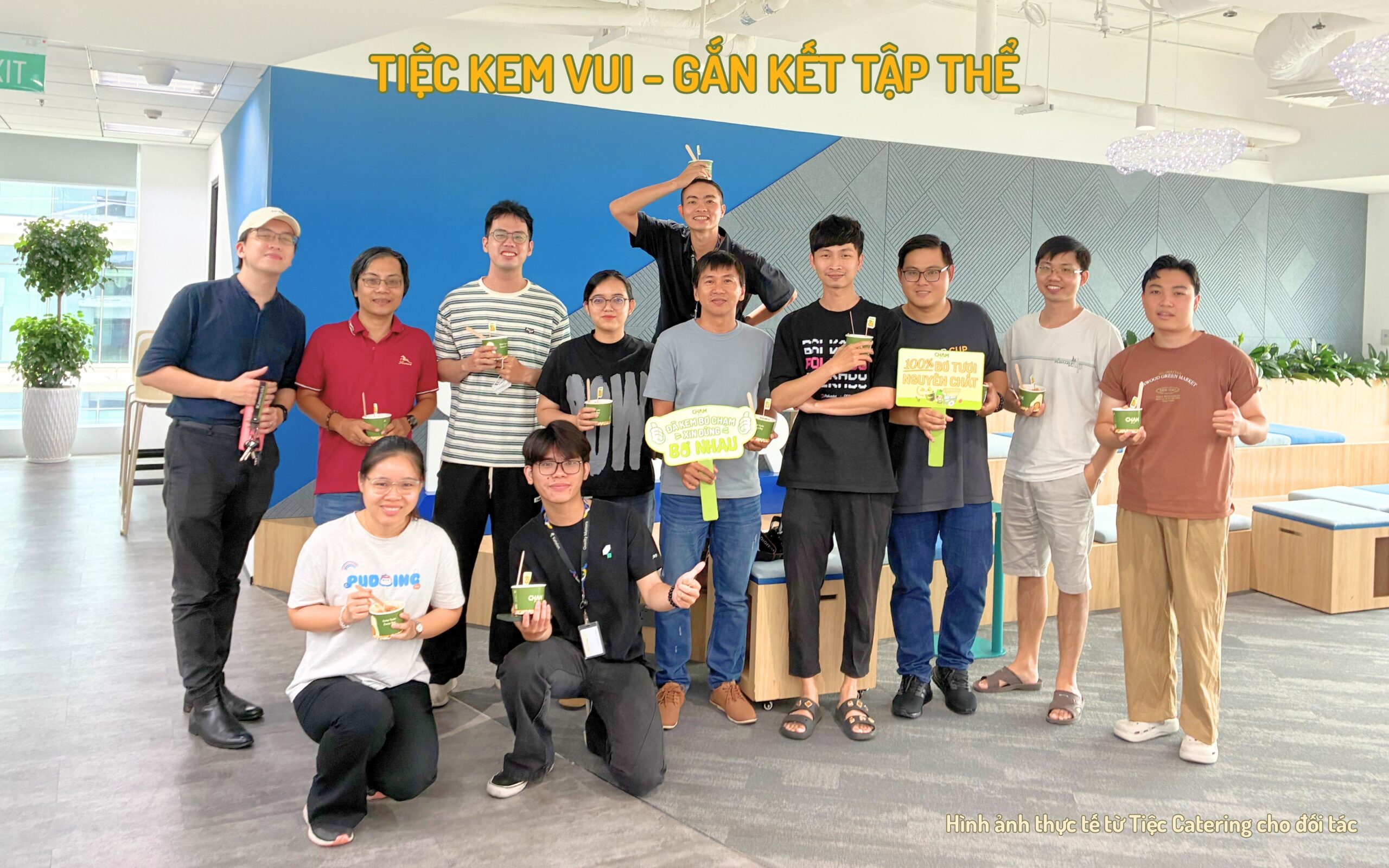 Tiệc kem vui gắn kết tập thể